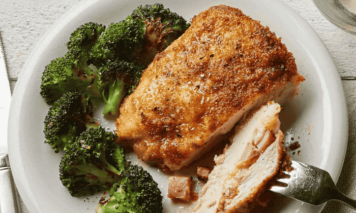 Chicken breast is a healthy food for sustainable weight loss for women